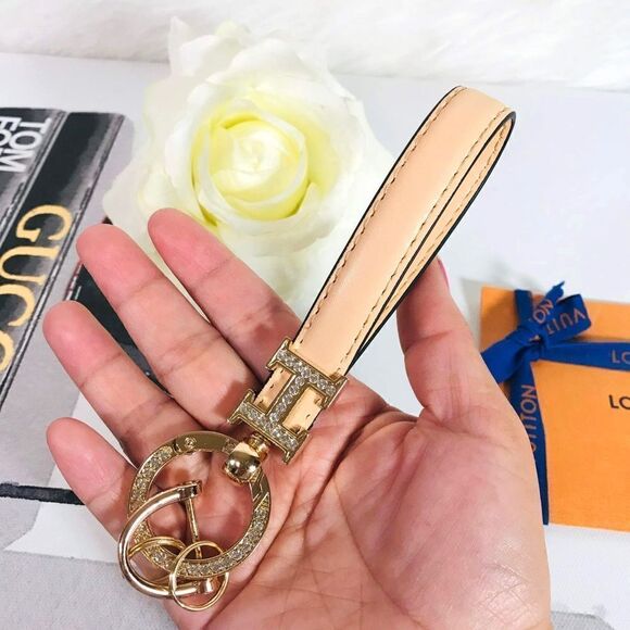 Keychain Luxury Modern Design -BEIGE - Picture 1 of 10